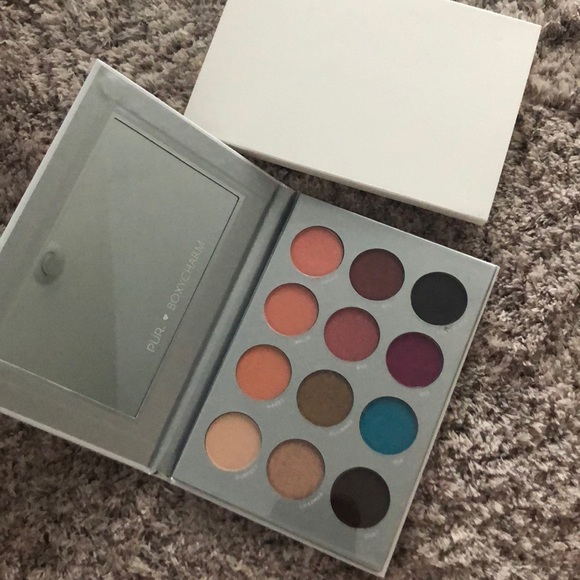 Brand new PUR x body charm palette - Picture 1 of 5